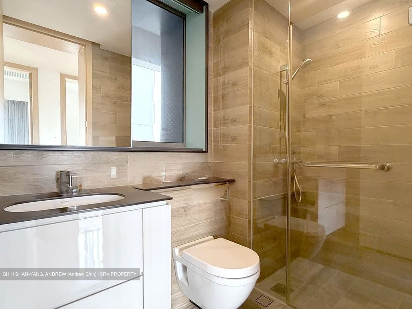 The Tre Ver (D13), Condominium #593108421